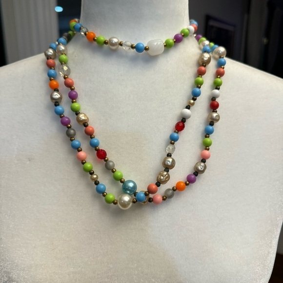 Beautiful Vintage Long 30” Multicolored Bead Necklace - Picture 10 of 10